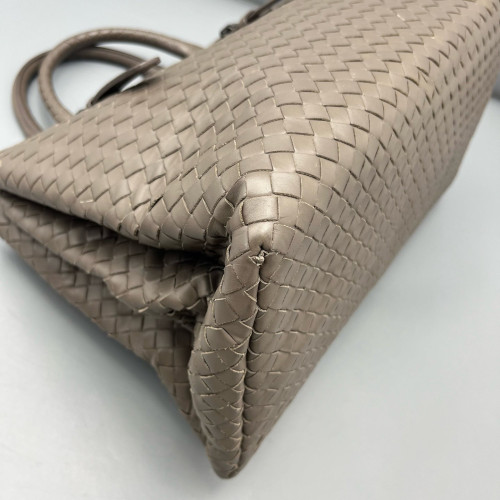 Bottega Veneta Large Roma Tote Bag Lambskin Intrecciato Nappa Grey