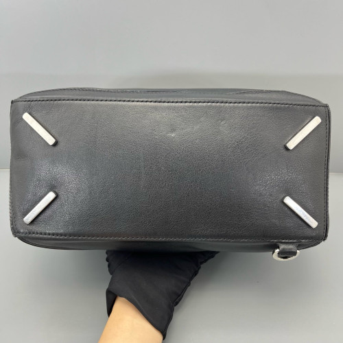 Loewe Medium Puzzle Calfskin Black