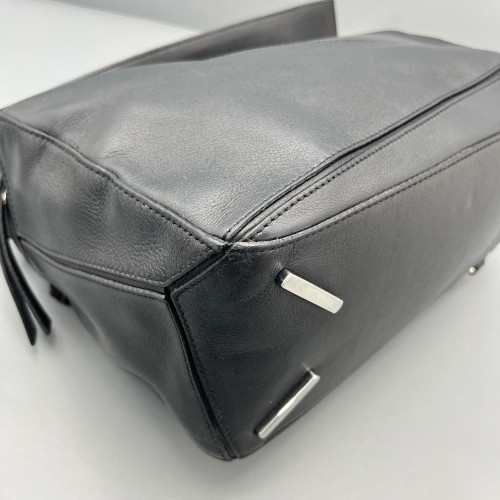 Loewe Medium Puzzle Calfskin Black