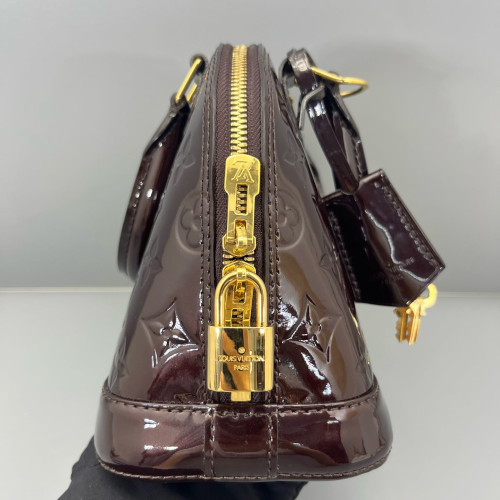 Louis Vuitton Alma BB Vernis Amarante
