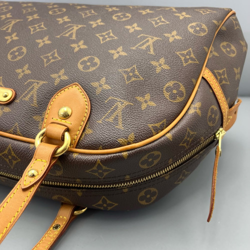 Louis Vuitton Montorgueil GM Monogram Brown