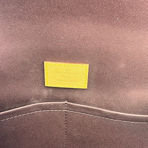 Louis Vuitton Cluny Mm Monogram Brown