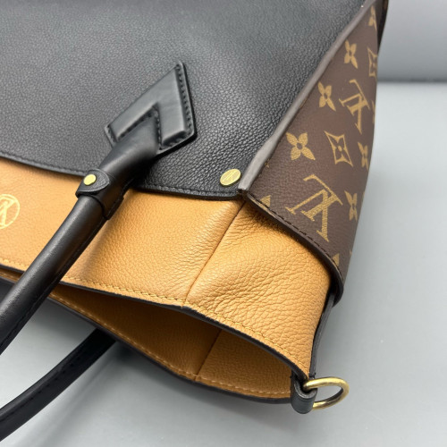 Louis Vuitton On My Side MM Monogram Brown Black