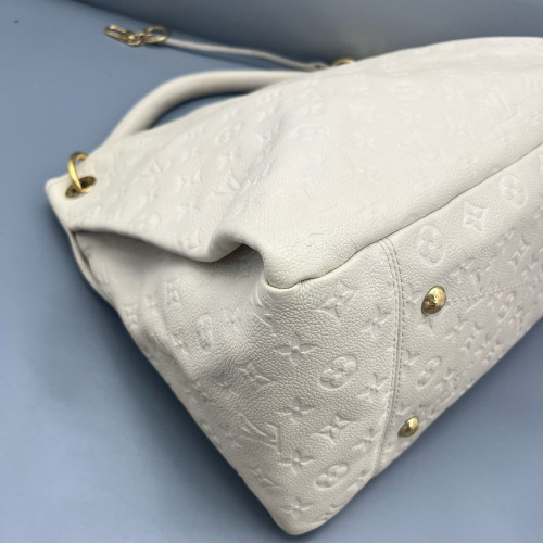 Louis Vuitton Artsy MM Monogram Empreinte White
