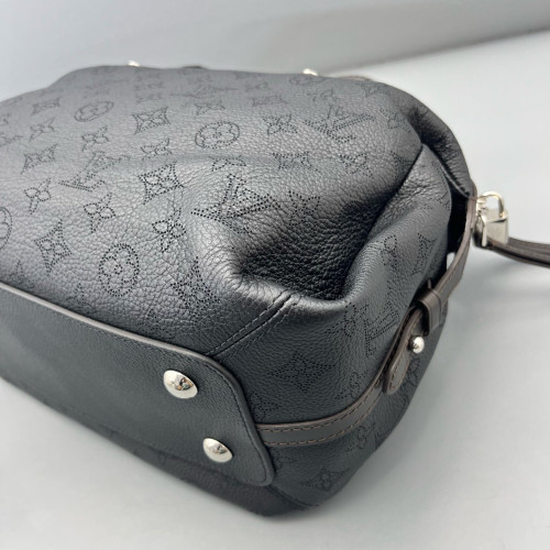 Louis Vuitton Handbag Mahina Black