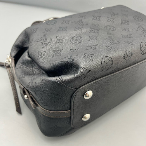 Louis Vuitton Handbag Mahina Black