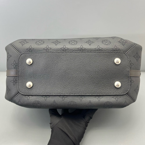 Louis Vuitton Handbag Mahina Black