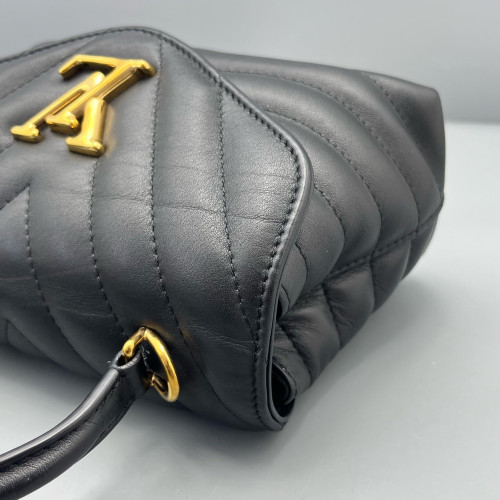 Louis Vuitton Handbag Calfskin Black