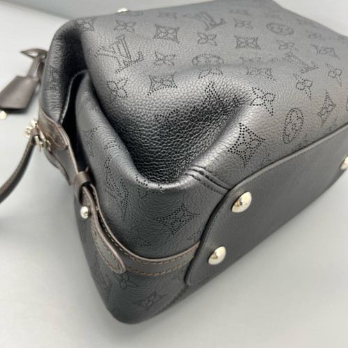 Louis Vuitton Handbag Mahina Black