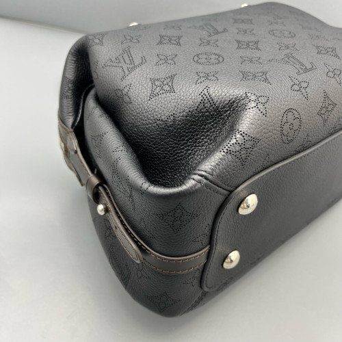 Louis Vuitton Handbag Mahina Black
