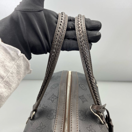 Louis Vuitton Handbag Mahina Black