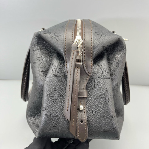 Louis Vuitton Handbag Mahina Black