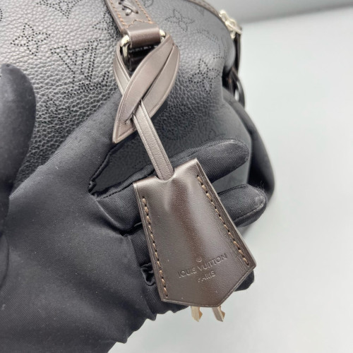 Louis Vuitton Handbag Mahina Black