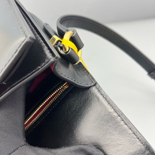 Louis Vuitton Pont 9 PM Calfskin Black