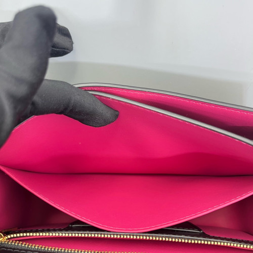 Louis Vuitton Pont 9 PM Calfskin Black