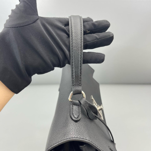 Louis Vuitton Lockme Ever MM Calfskin Black