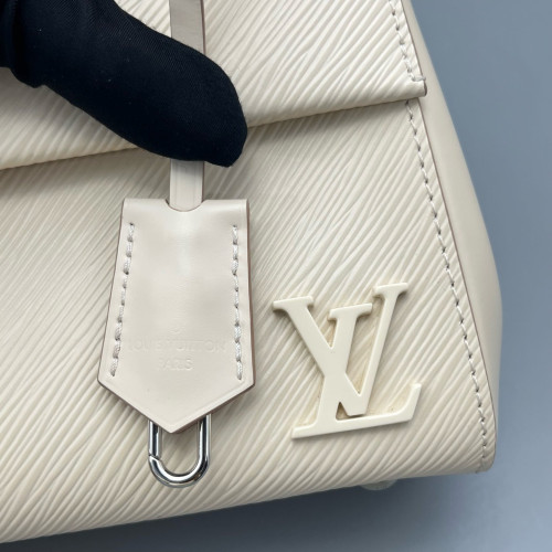 Louis Vuitton Cluny Mini Epi White