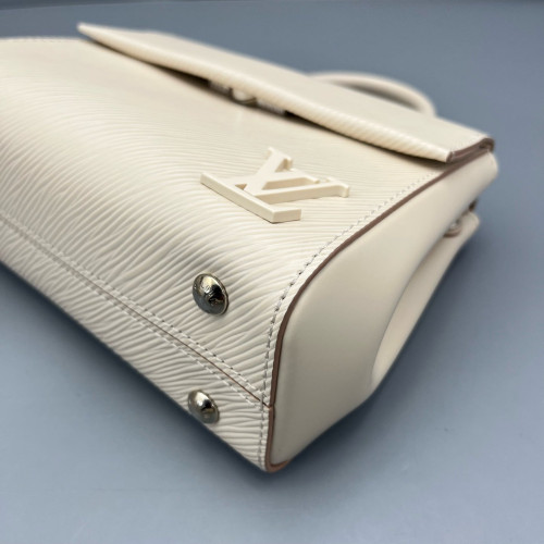 Louis Vuitton Cluny Mini Epi White