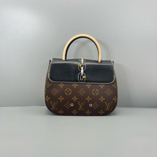 Louis Vuitton Chain It PM Monogram Brown