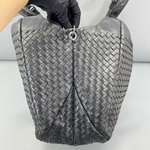 Bottega Veneta Large Campana Hobo Lambskin Intrecciato Nappa Black