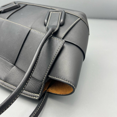 Bottega Veneta Small Arco Intrecciato Nappa Black