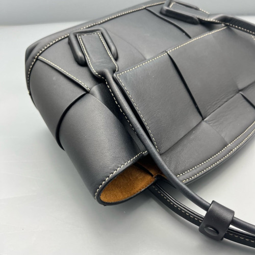 Bottega Veneta Small Arco Intrecciato Nappa Black