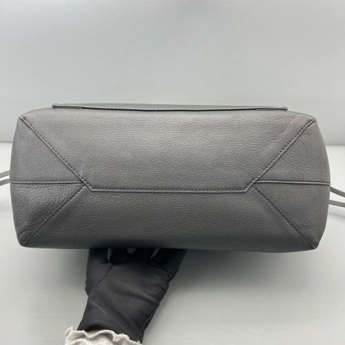 Louis Vuitton Messenger Calfskin Black
