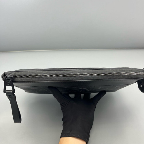 Louis Vuitton Clutch Monogram Eclipse Black