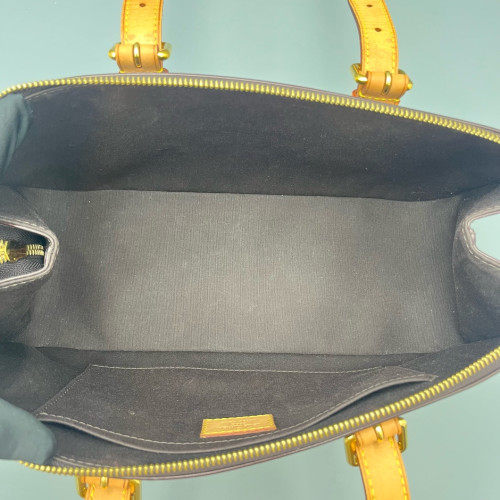 Louis Vuitton Shoulder Bag Vernis Amarante