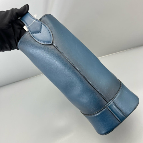 Louis Vuitton Bucket Calfskin Blue
