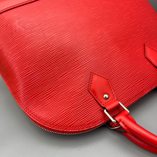 Louis Vuitton Alma PM Epi Red