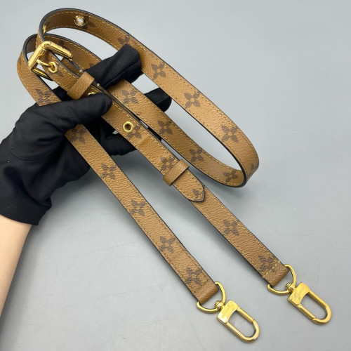 Louis Vuitton Pochette Metis Monogram Dark Brown Light Brown Louis Vuitton Pochette Metis Monogram Dark Brown Light Brown