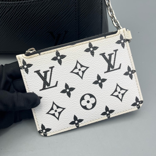 Louis Vuitton Handbag Epi Black Louis Vuitton Handbag Epi Black
