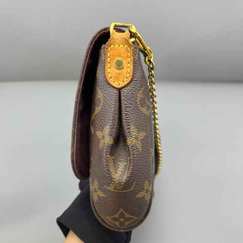 Louis Vuitton Favorite MM Monogram Brown