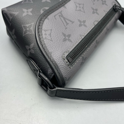 Louis Vuitton Messenger Monogram Eclipse Black