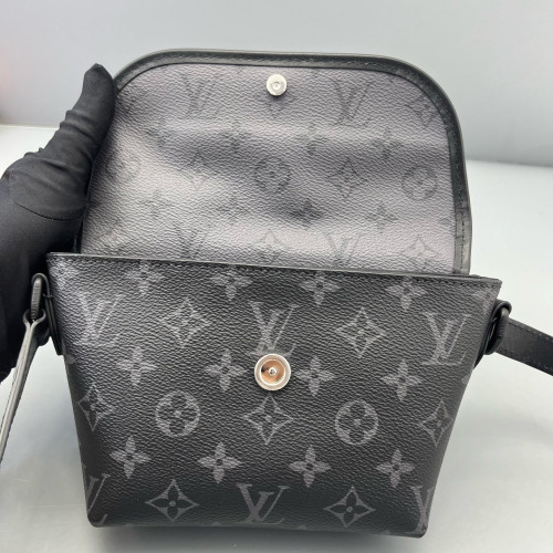 Louis Vuitton Messenger Monogram Eclipse Black