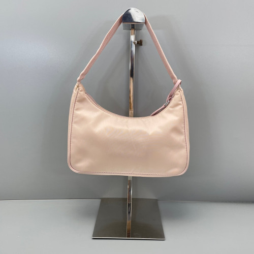 Prada Re-Edition 2005 Shoulder Bag Nylon Light Pink