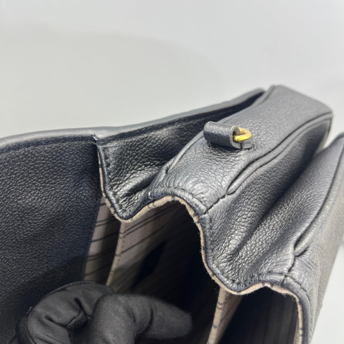 Louis Vuitton Pochette Metis Calfskin Monogram Empreinte Black Louis Vuitton Pochette Metis Calfskin Monogram Empreinte Black