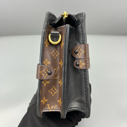 Louis Vuitton Trunk Clutch Monogram Brown