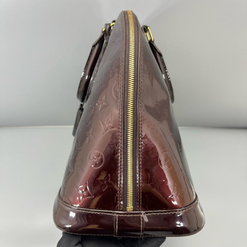 Louis Vuitton Alma GM Vernis Amarante