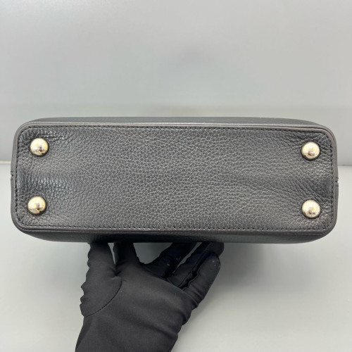 Louis Vuitton Capucines BB Cuir Black