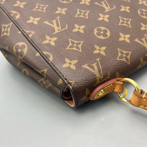 Louis Vuitton Cluny Bb Monogram Brown