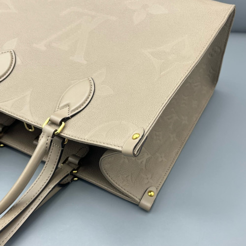 Louis Vuitton Onthego MM Monogram Empreinte Giant Grey Louis Vuitton Onthego MM Monogram Empreinte Giant Grey