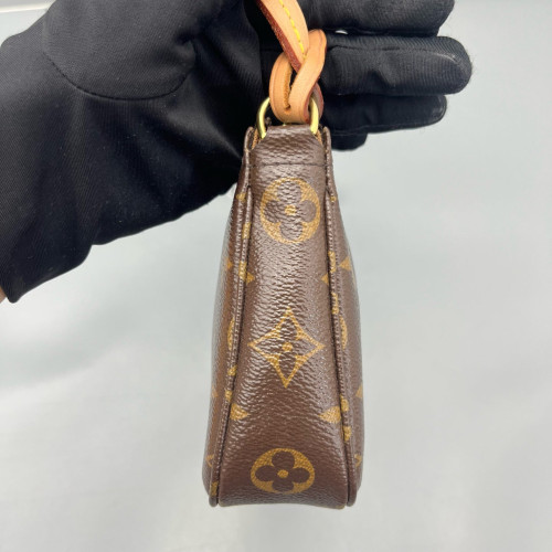 Louis Vuitton Pochette Accessories Monogram Brown