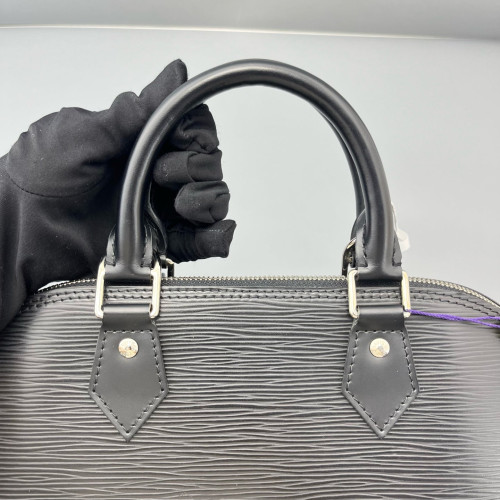 Louis Vuitton Alma MM Epi Black