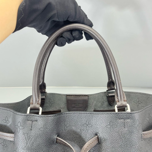 Louis Vuitton Girolata Bucket Bag Mahina Black