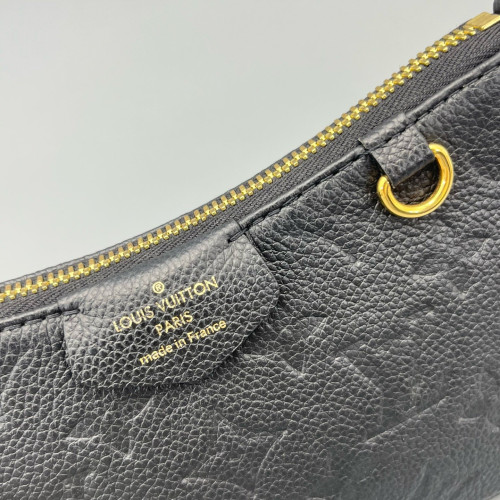 Louis Vuitton Easy Pouch On Strap Calfskin Black