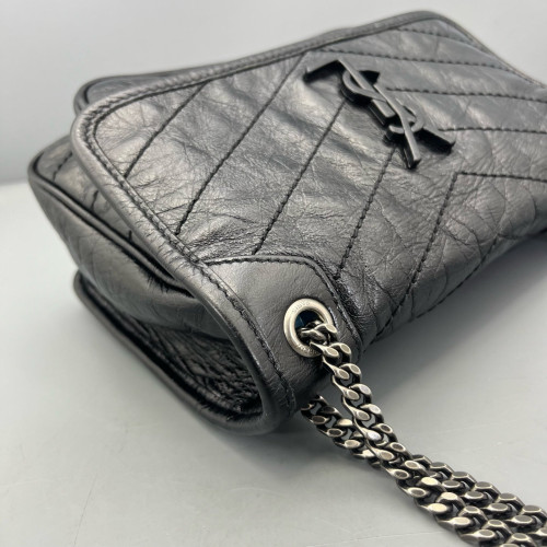 Yves Saint Laurent Mini Niki Chain Pull Up Leather Black Yves Saint Laurent Mini Niki Chain Pull Up Leather Black