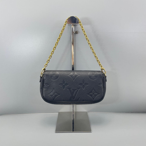 Louis Vuitton Ivy Wallet On Chain Monogram Empreinte Black Louis Vuitton Ivy Wallet On Chain Monogram Empreinte Black