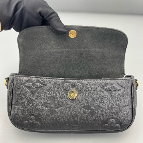 Louis Vuitton Ivy Wallet On Chain Monogram Empreinte Black Louis Vuitton Ivy Wallet On Chain Monogram Empreinte Black